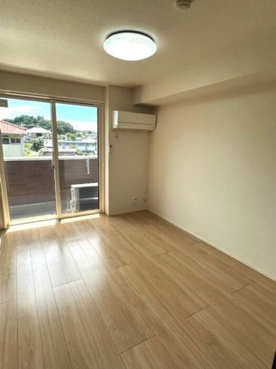 ボヌールYの居間