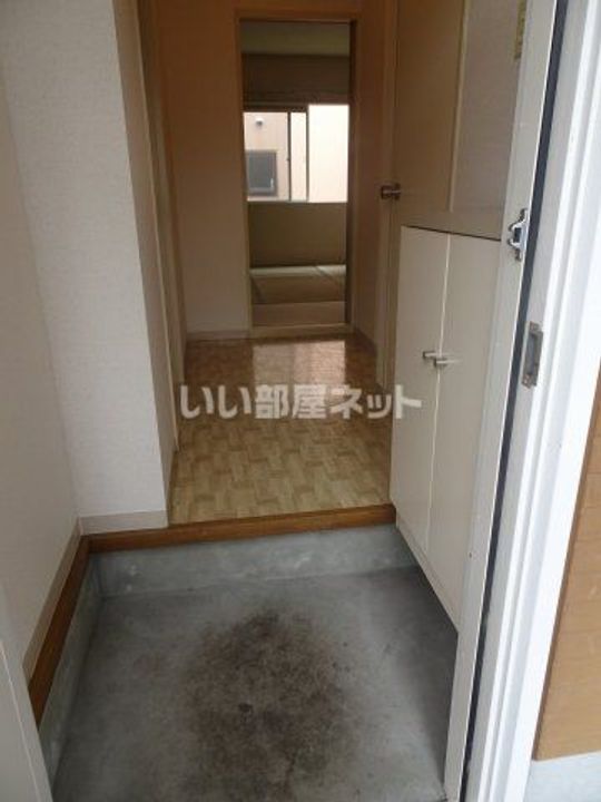 メゾンドたかじゅんNo.1の玄関