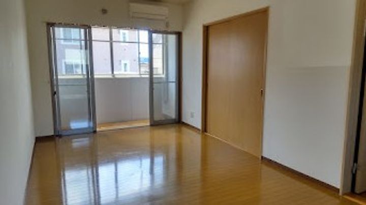 グリーンベルトの居間