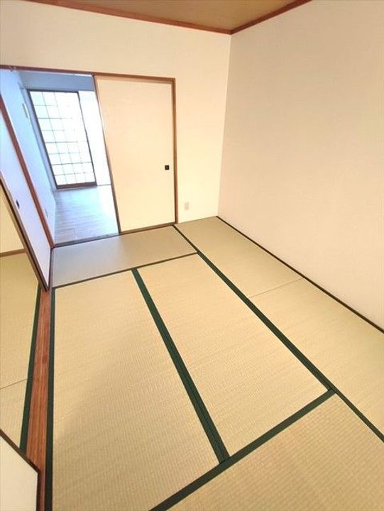 プレジール塩屋の内装