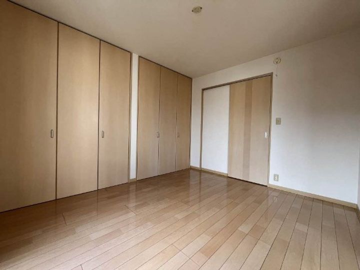 咲ら小路II C棟の内装