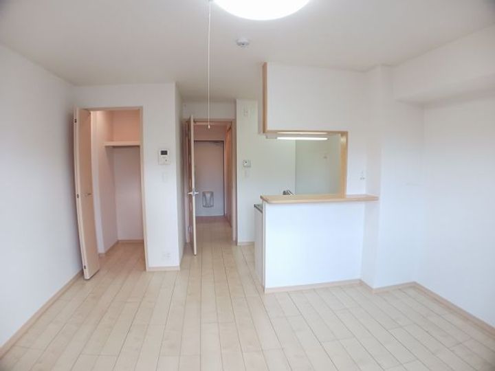 メゾン アウローラの居間