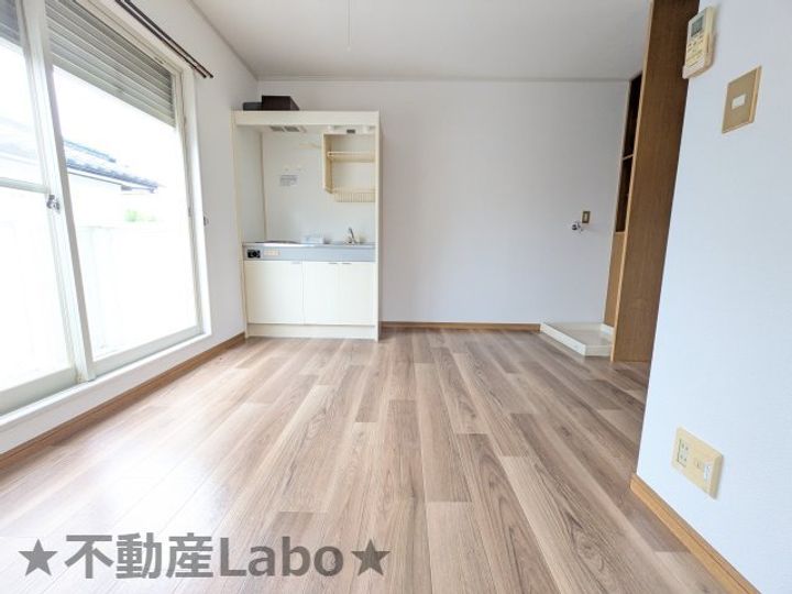 徳島県板野郡藍住町富吉字豊吉(アパート)の賃貸物件の居間