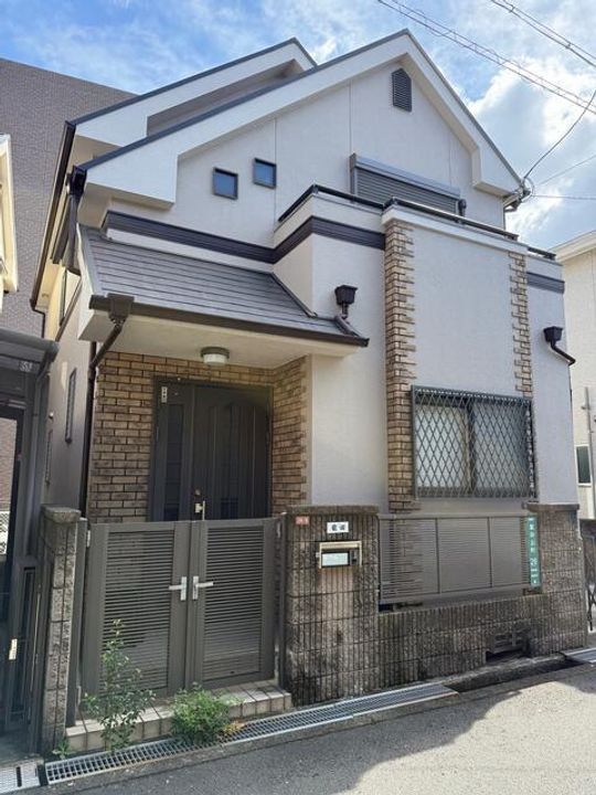 大阪府高槻市富田丘町(一戸建)の賃貸物件の外観