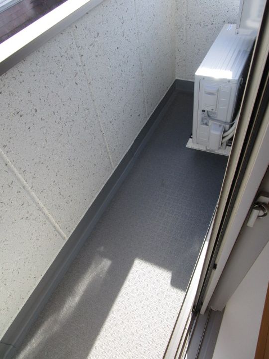 東京都世田谷区代田6(マンション)の賃貸物件の玄関