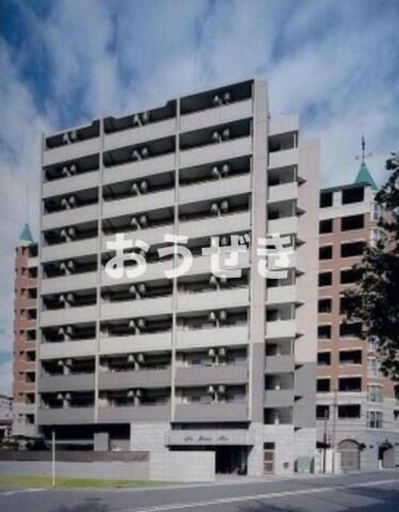 ガーラ横濱南の外観