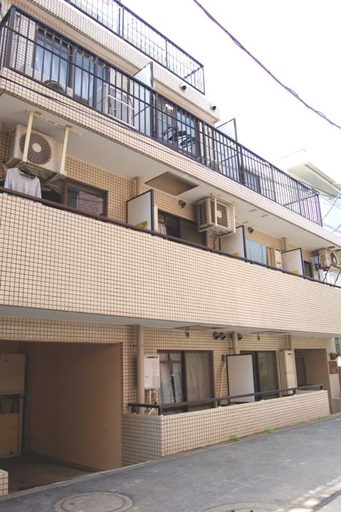 東京都中野区野方1(マンション)の賃貸物件の外観