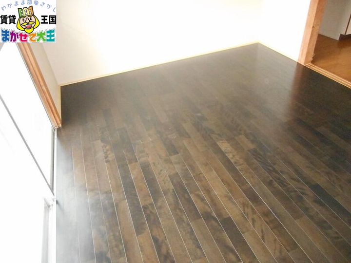 長崎県長崎市泉3(アパート)の賃貸物件の居間