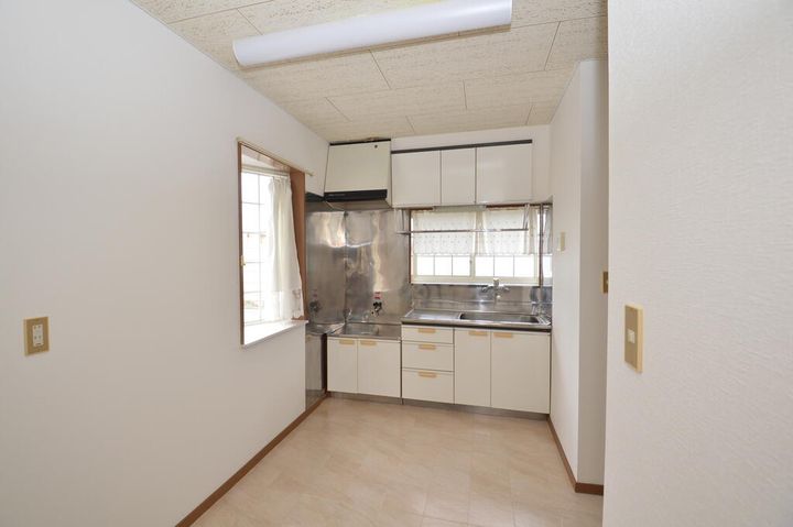 近江ファーストハイツのキッチン