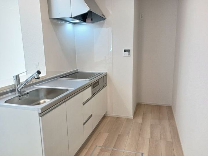 茨城県ひたちなか市大字足崎(アパート)の賃貸物件のキッチン