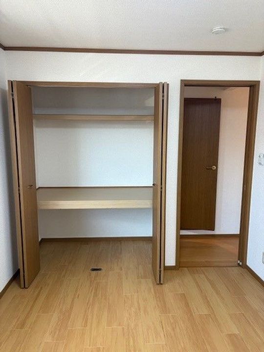 兵庫県加東市下滝野3(アパート)の賃貸物件の内装