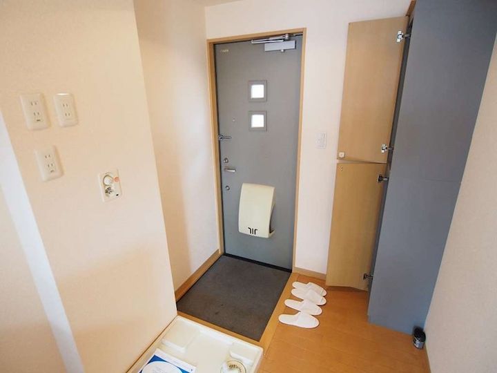 Live La(リブラ)の玄関