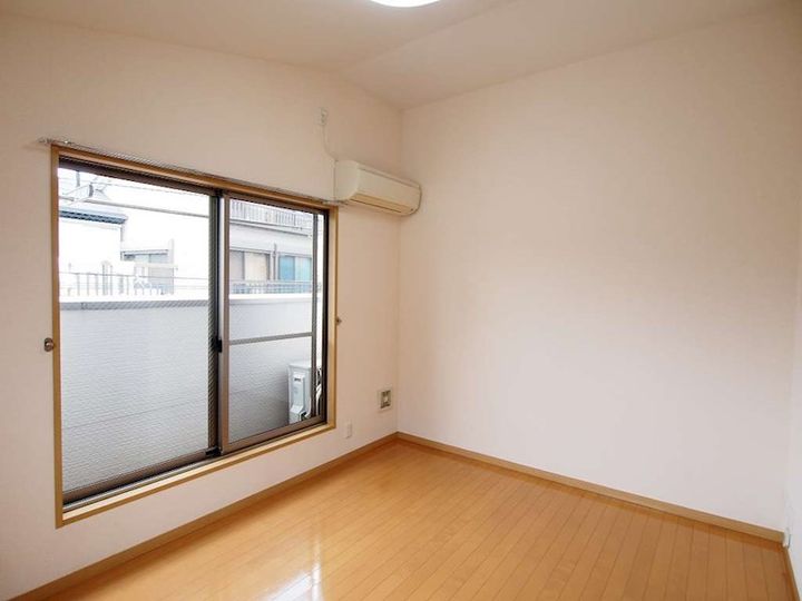 Live La(リブラ)の居間