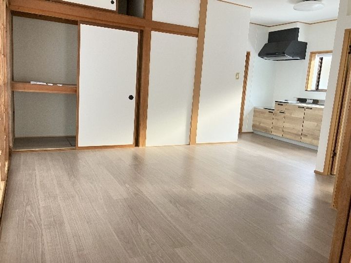 新潟県新発田市東新町4(一戸建)の賃貸物件の居間