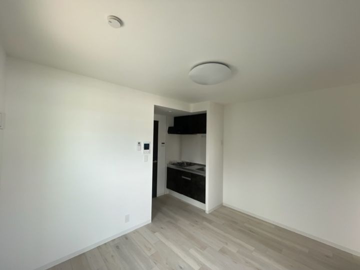 ジーメゾン相模原の居間