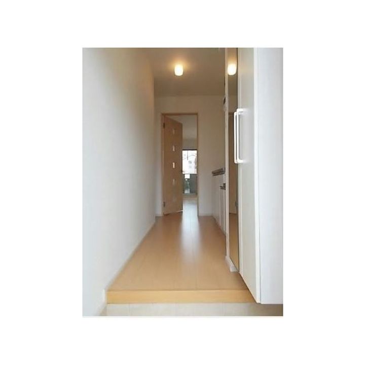 サザンクロスIIの玄関