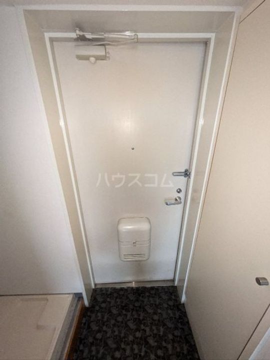 K‘S TOWERの玄関