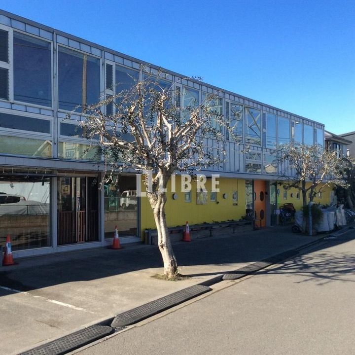 ルミエールIIの周辺