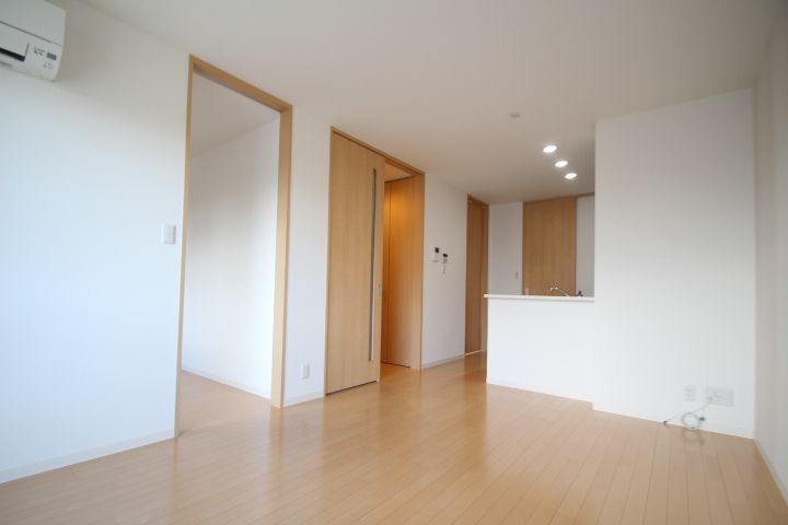 岡山県岡山市南区新保(アパート)の賃貸物件の居間