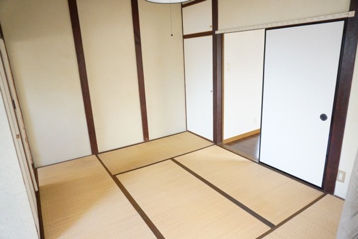 清水二丁目アパート東棟の内装