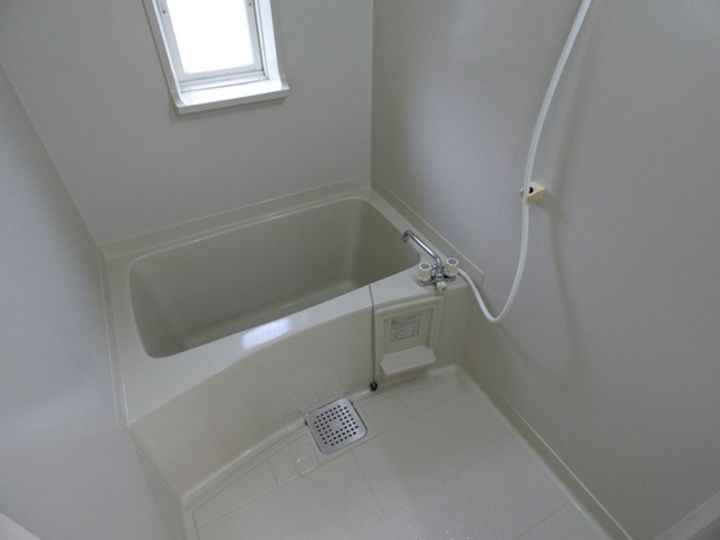 岡山県岡山市東区西大寺中1(アパート)の賃貸物件の風呂