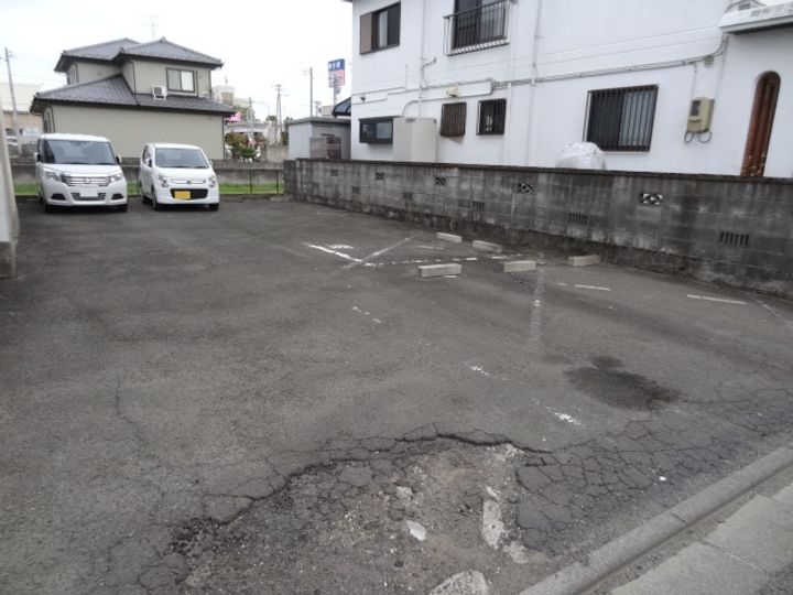 サンアローズ名取の地図