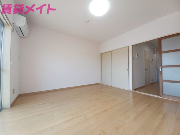 コーポベルの居間