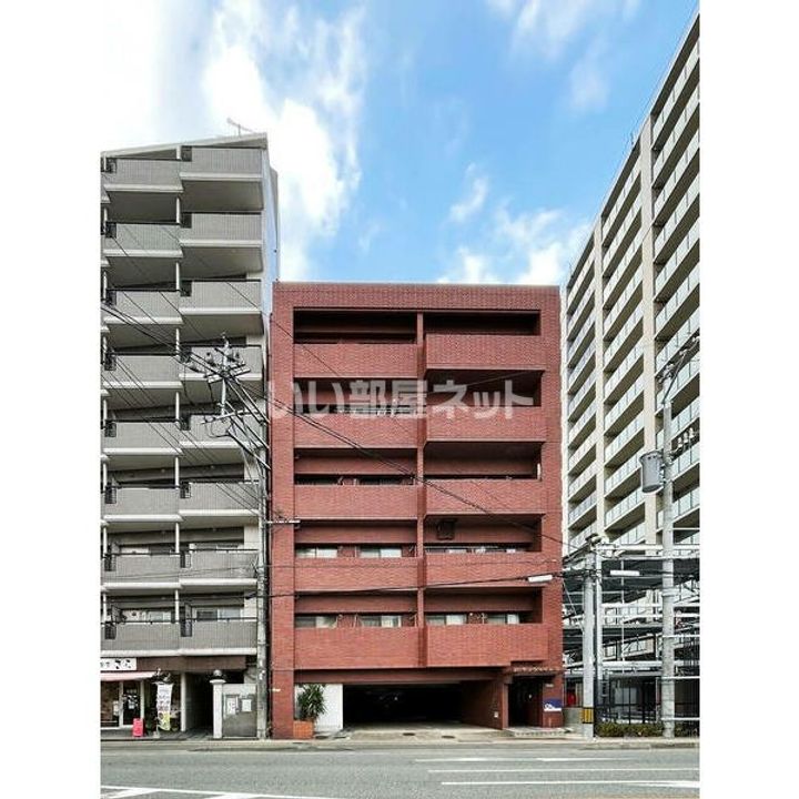 サンシャイン10の外観