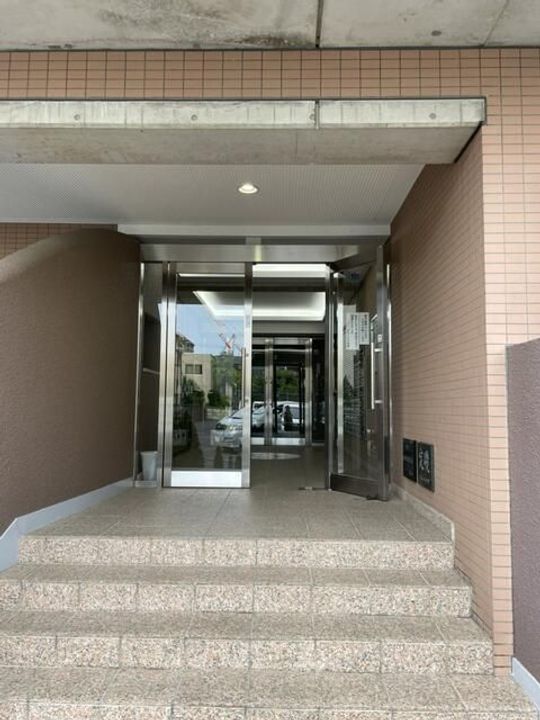 東京都中野区中野6(マンション)の賃貸物件の地図