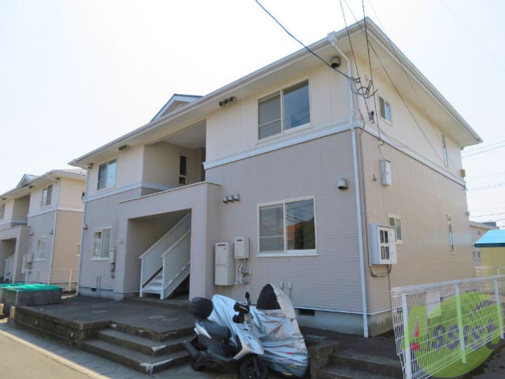 パークサイド南吉成6号棟の外観