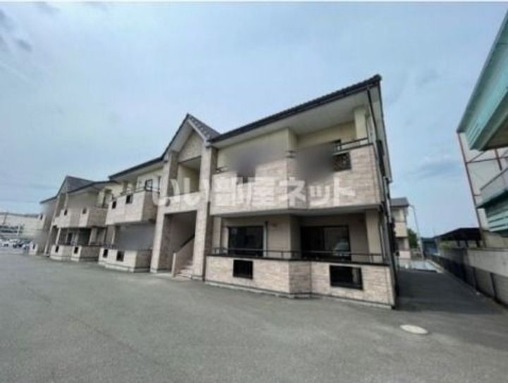 群馬県伊勢崎市西小保方町(マンション)の賃貸物件の外観