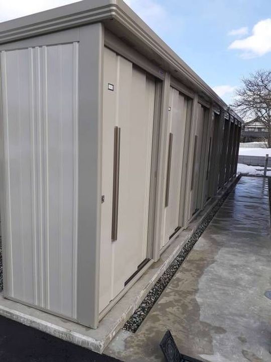 フェリシアの内装