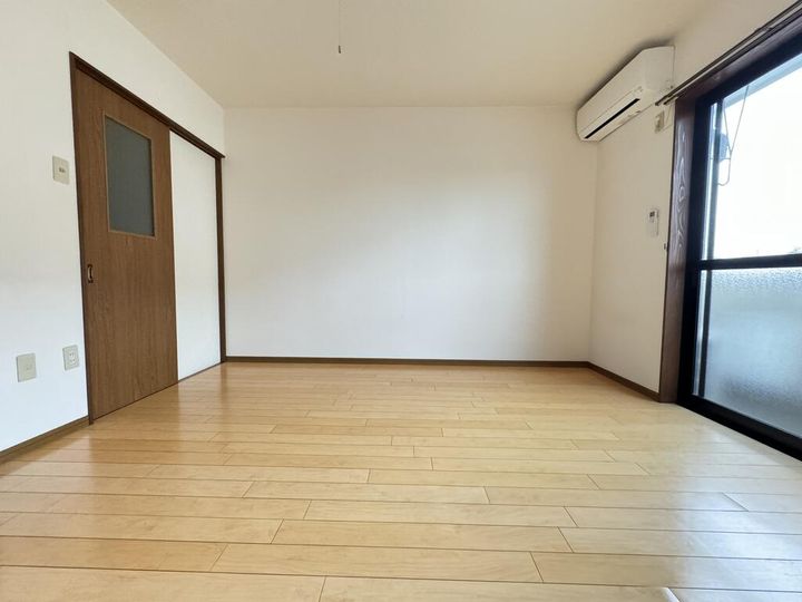 サンローゼ西寺の内装