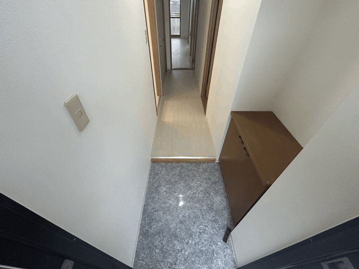 アーバンステイ森川Bの玄関