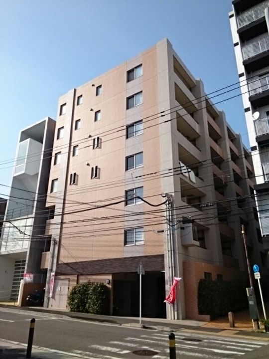 グランコリーヌKの外観