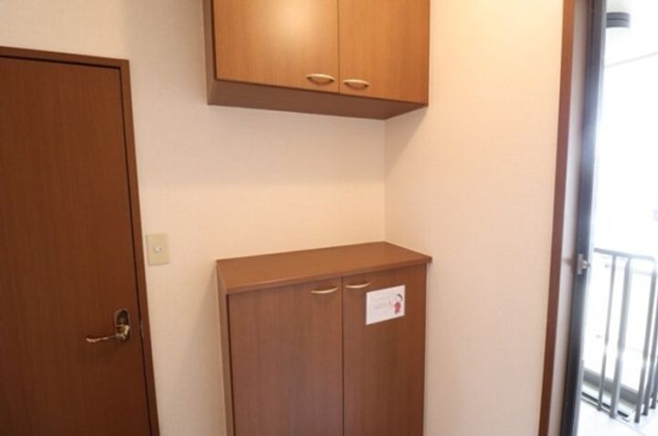 大黒屋 二番館の玄関