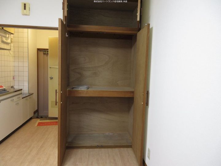 第2メゾンドール石井の内装