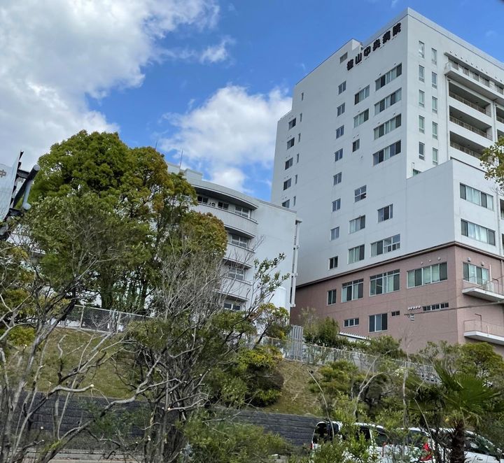 アバンサール弐番館の周辺