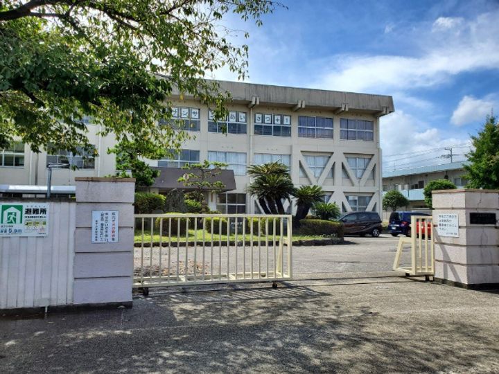 シャーメゾンFuji IIの周辺