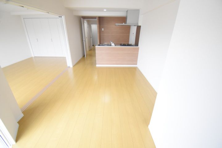 栃木県宇都宮市元今泉2(マンション)の賃貸物件の居間