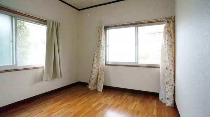 茨城県石岡市南台1(一戸建)の賃貸物件の居間