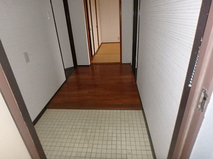 アクアコート宇部の玄関