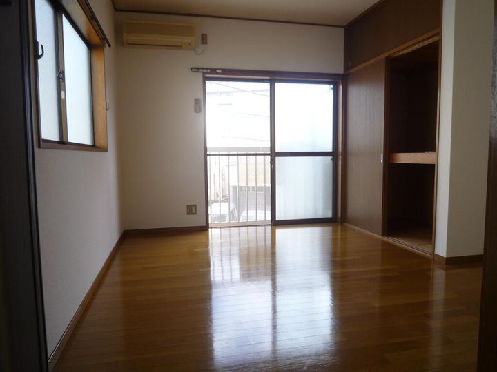 イシイハイツの居間