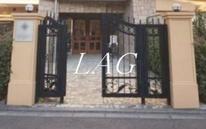 アルファスイート浦和本太フレストの地図