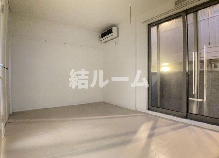 東京都北区西ケ原4(アパート)の賃貸物件の居間