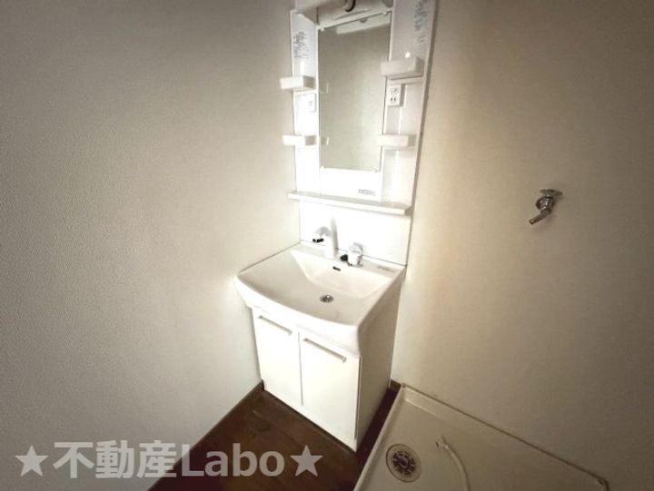 徳島県板野郡北島町江尻字妙蛇池(アパート)の賃貸物件の内装