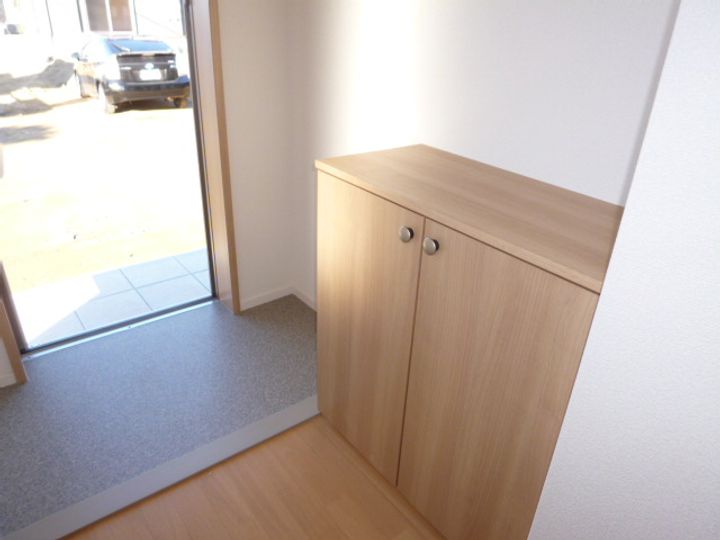 エルメゾン浦田Bの玄関