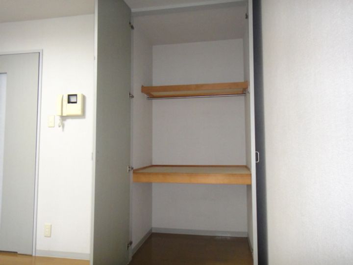 エクセル小山の内装