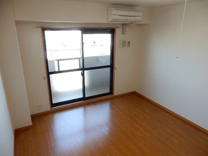 奈良県橿原市八木町1(マンション)の賃貸物件の居間