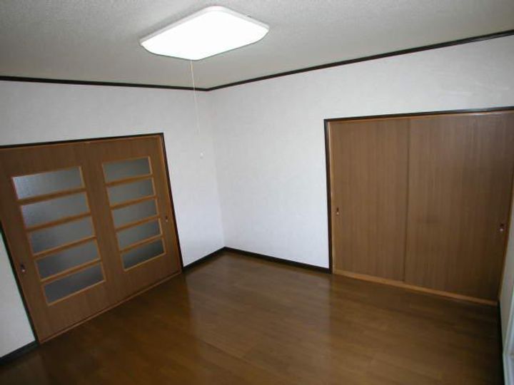 ●アーバン高州の内装